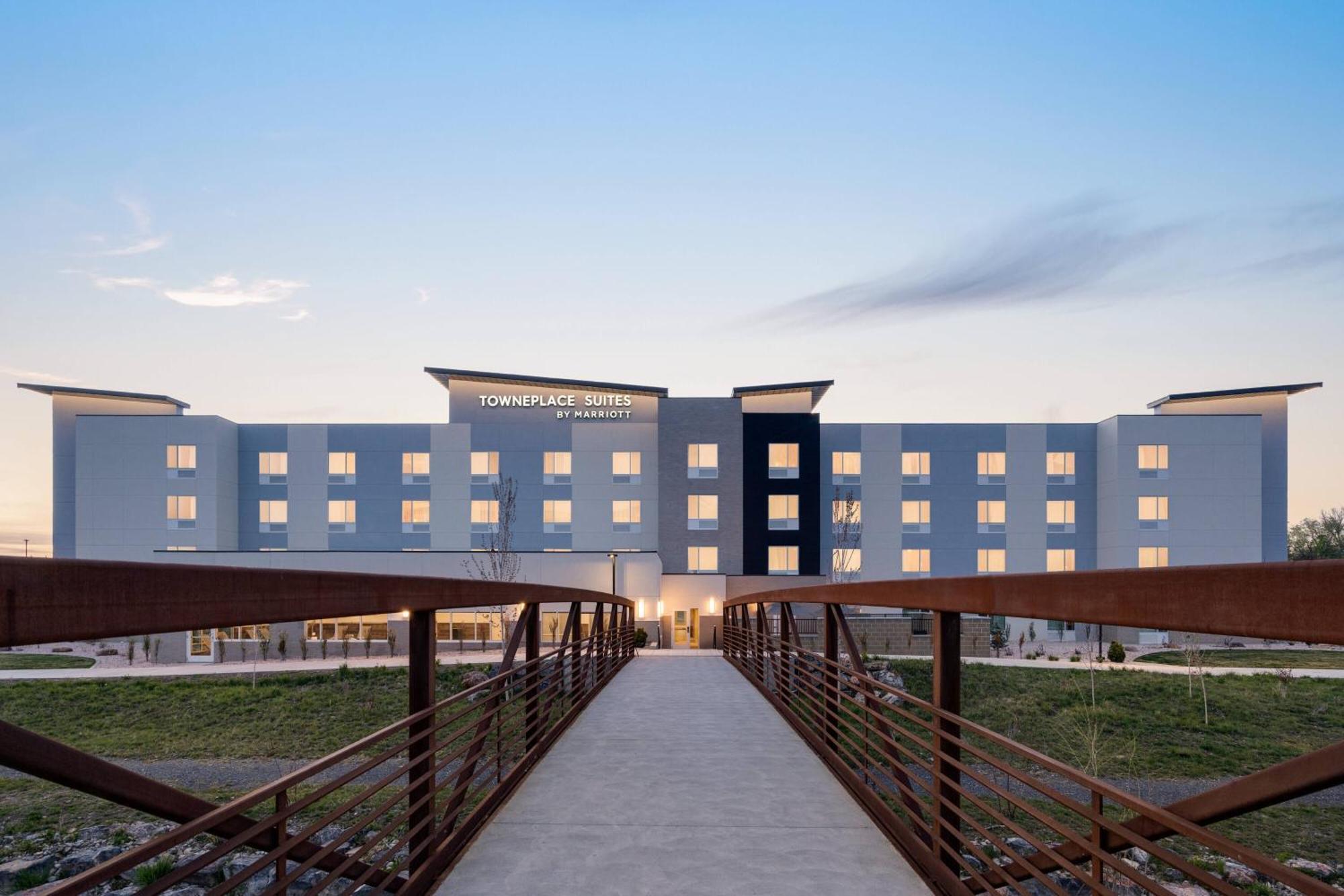 Towneplace Suites By Marriott Logan Buitenkant foto